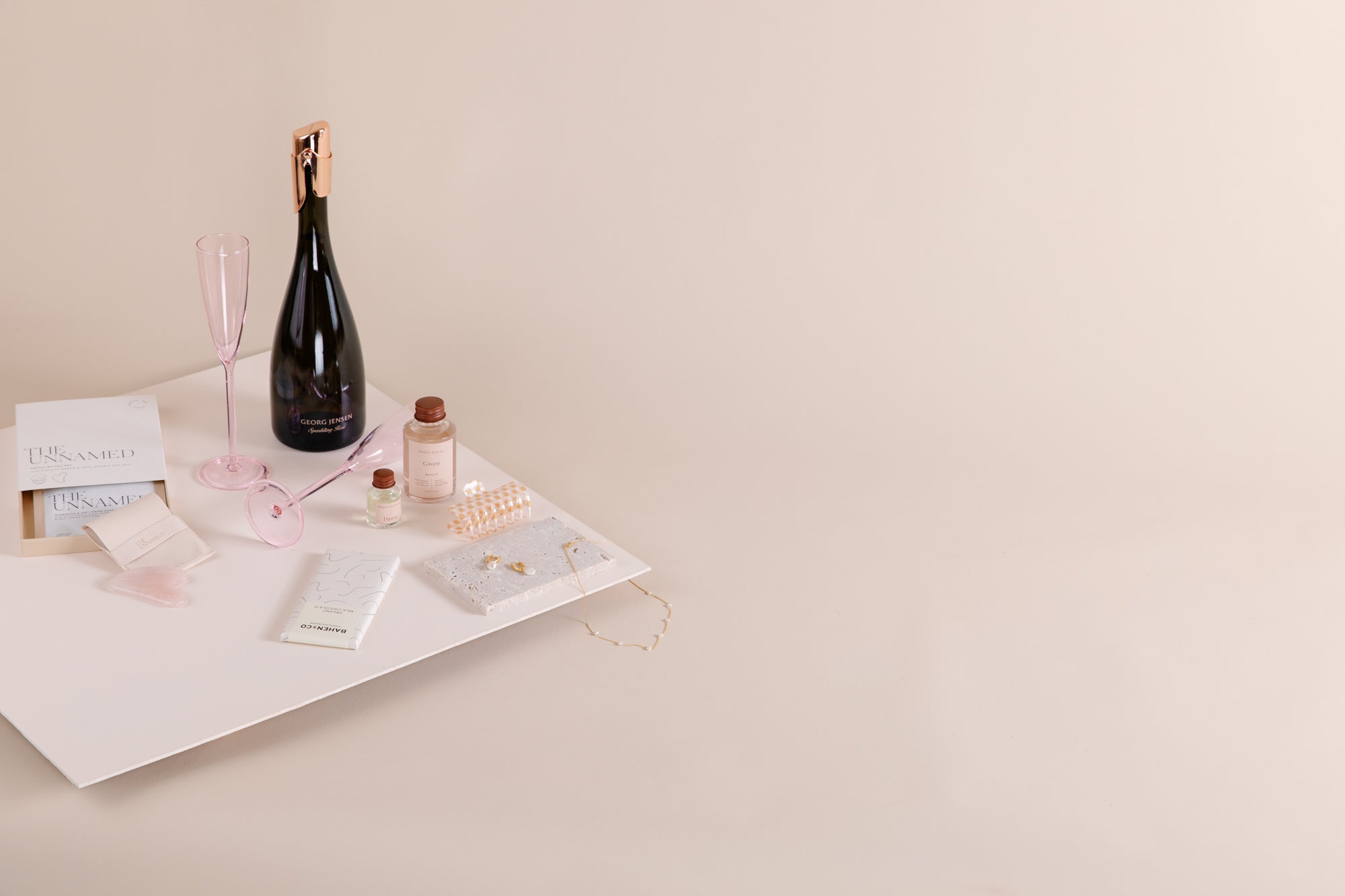 Cozy Vibes Only: Your Go-To Guide for Self-Care Gifts